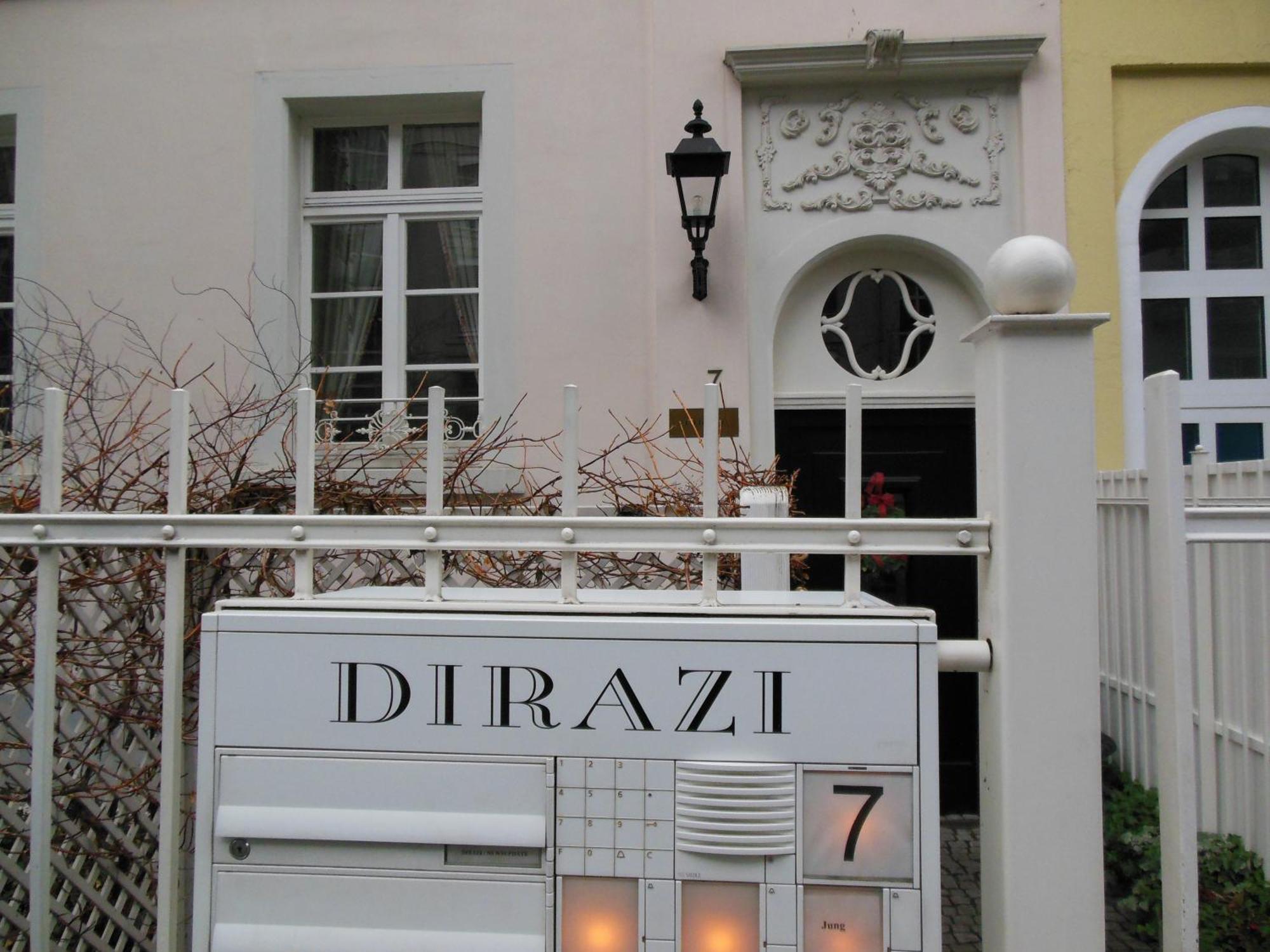 Dirazi Guesthouse & Apartments Gmbh Frankfurt am Main Exterior foto